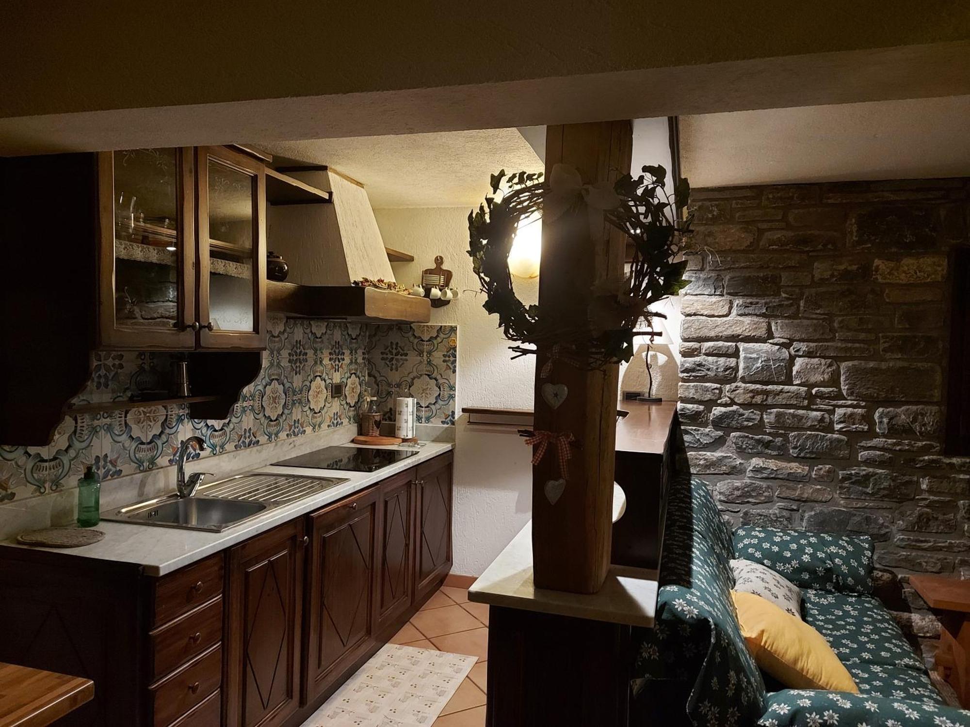 La Taverna Alloggio Ad Uso Turistico - Vda -Sarre - Cir- 0073 アオスタ エクステリア 写真